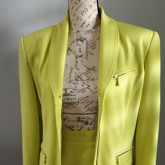 Vintage Dana Buchman Women's Suite in Lime Green. - Picture 7 of 16